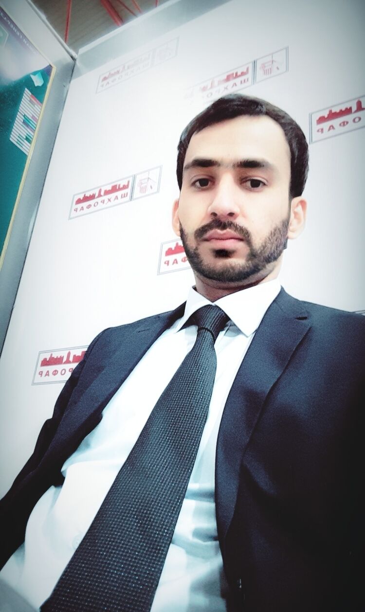  48063621  Fazliddin, 33 ,    