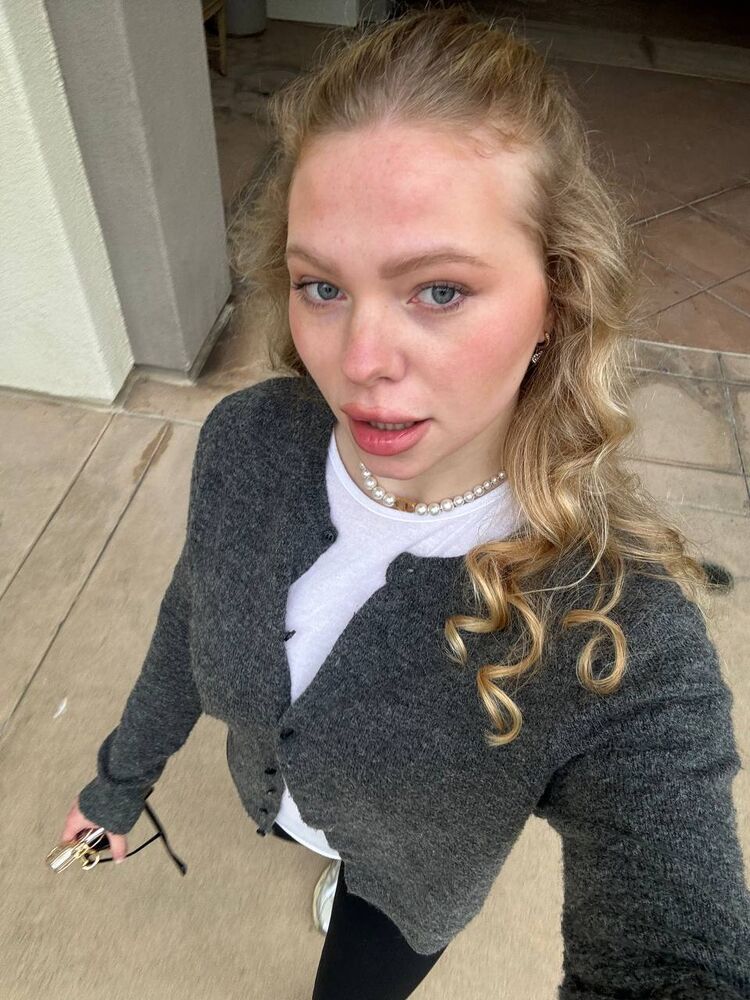  52893721  , 28 ,    Villar Del Arzobispo