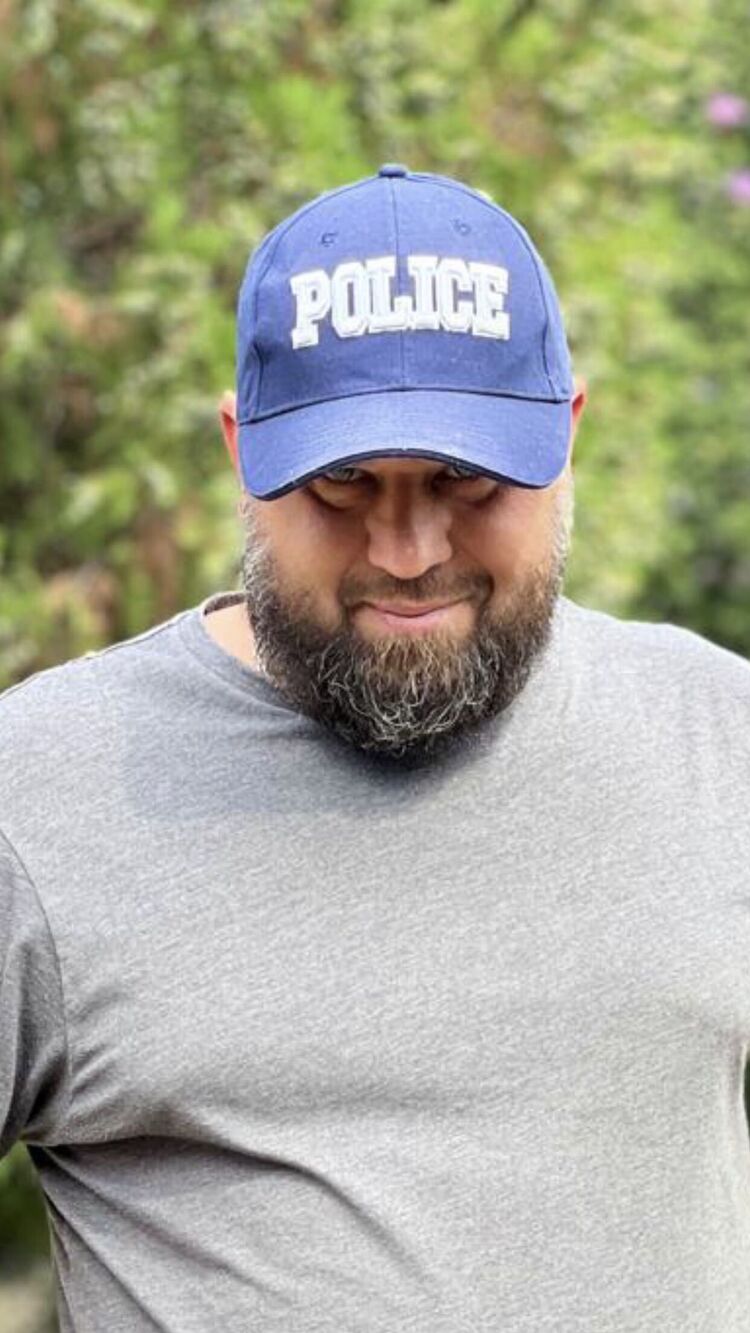  54440621  , 49 ,    --