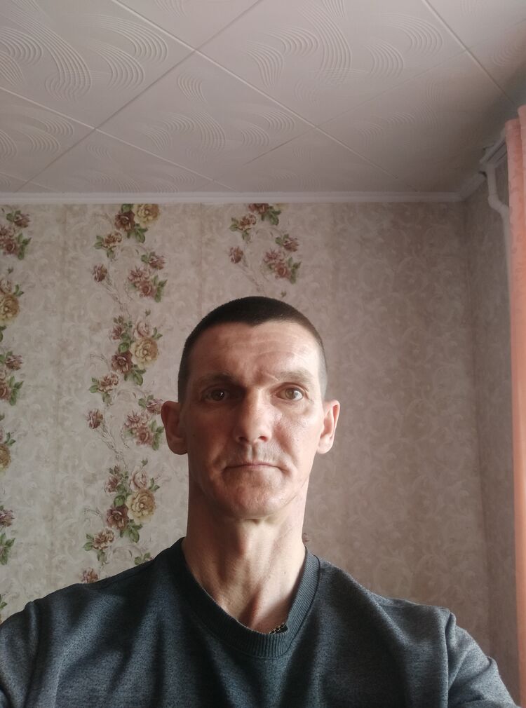  44270961  , 40 ,    