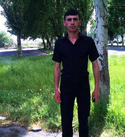  5640831  Hakob, 34 ,    