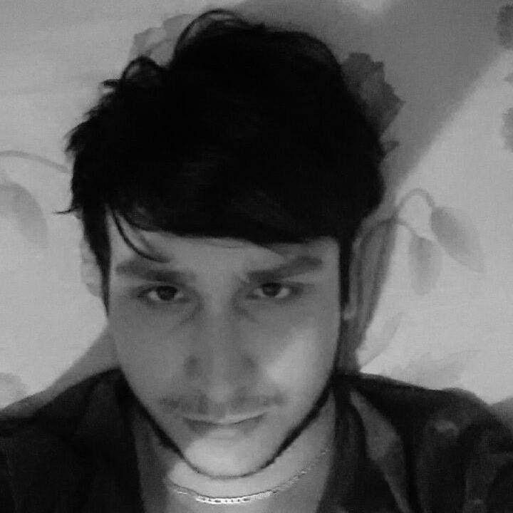  ,   Zaur, 31 ,   ,   , c 