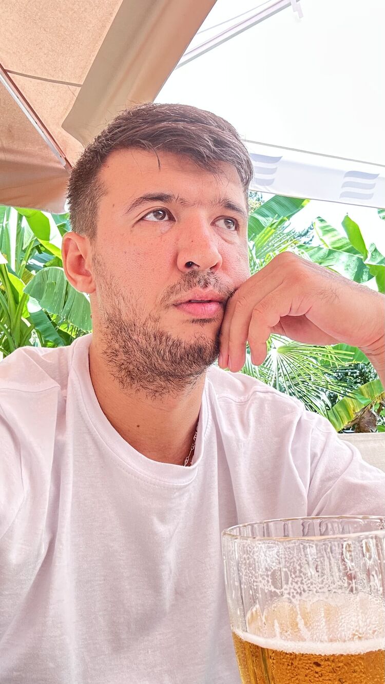  53367281  Abdullah, 37 ,    Deleted