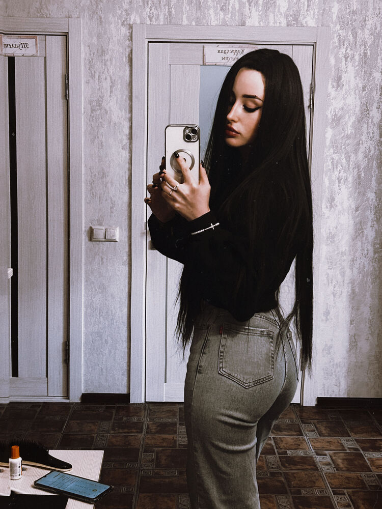  54168801  Vera, 24 ,    