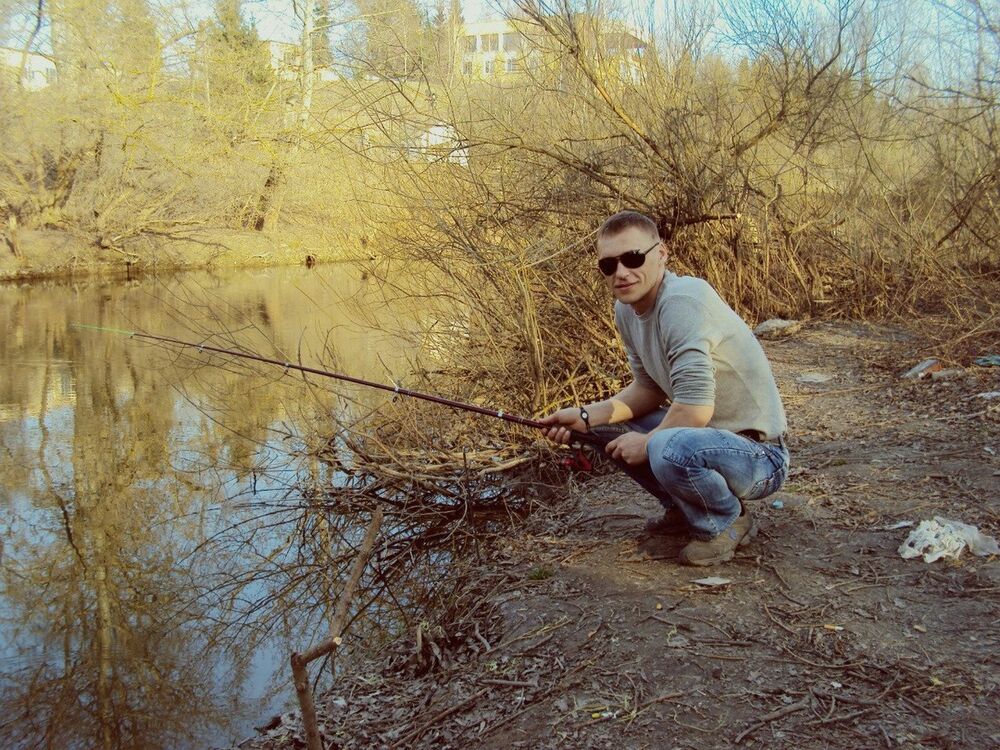  9240351  Vladimir, 47 ,    