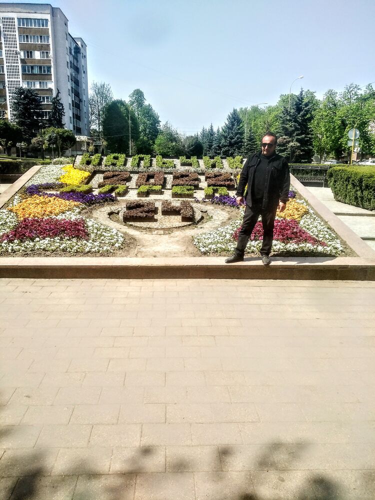  26687861  Gokhan, 53 ,    