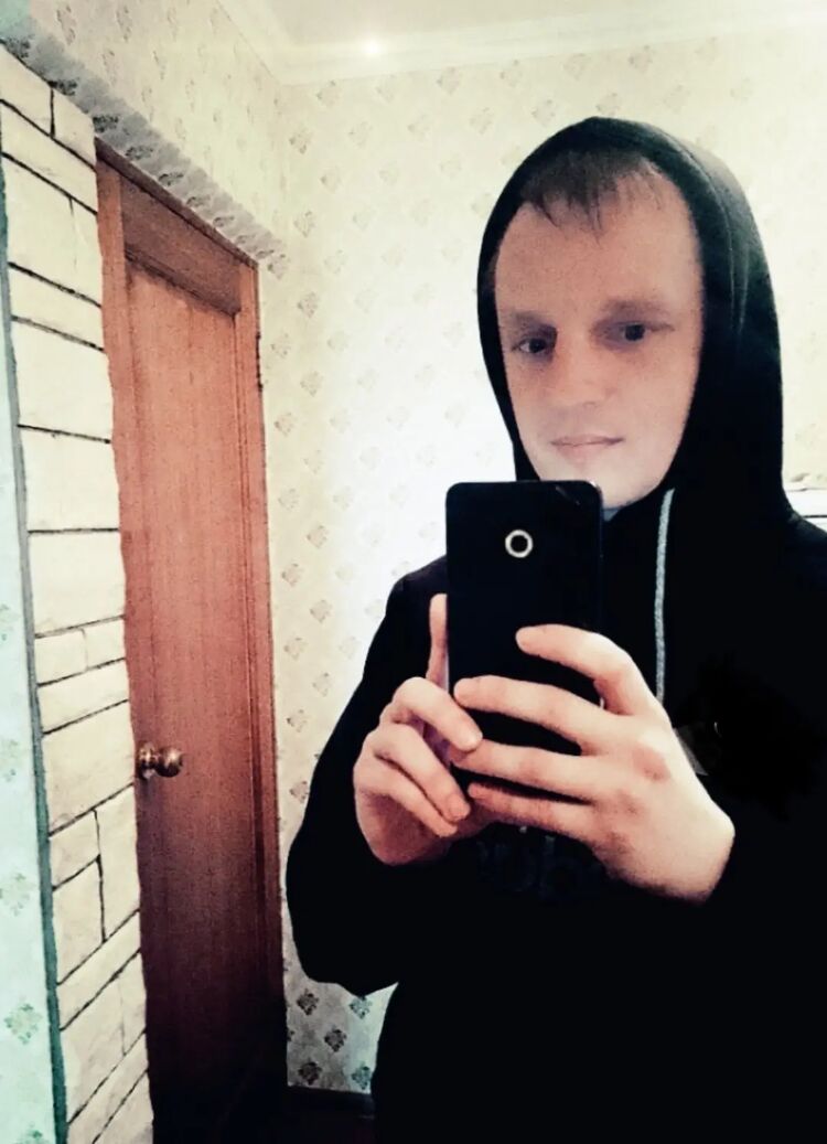  47217351  , 33 ,    