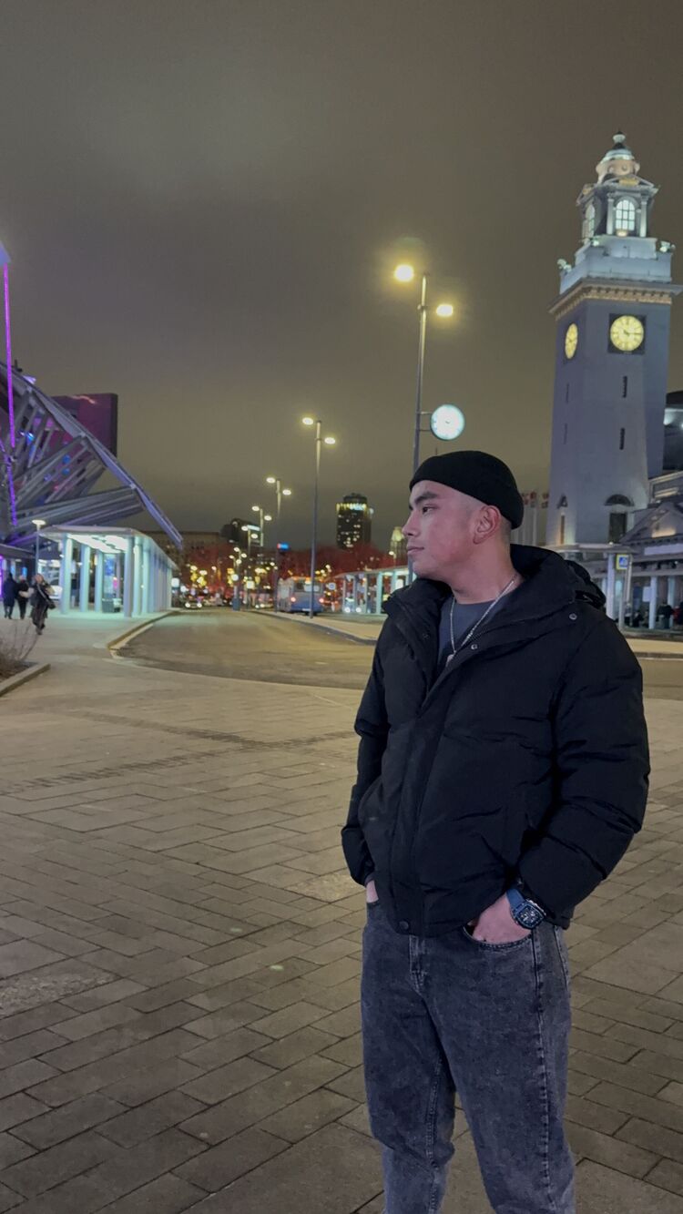 ���� 48168831 ����� ������, 23 ����, ���� ���������� � ������