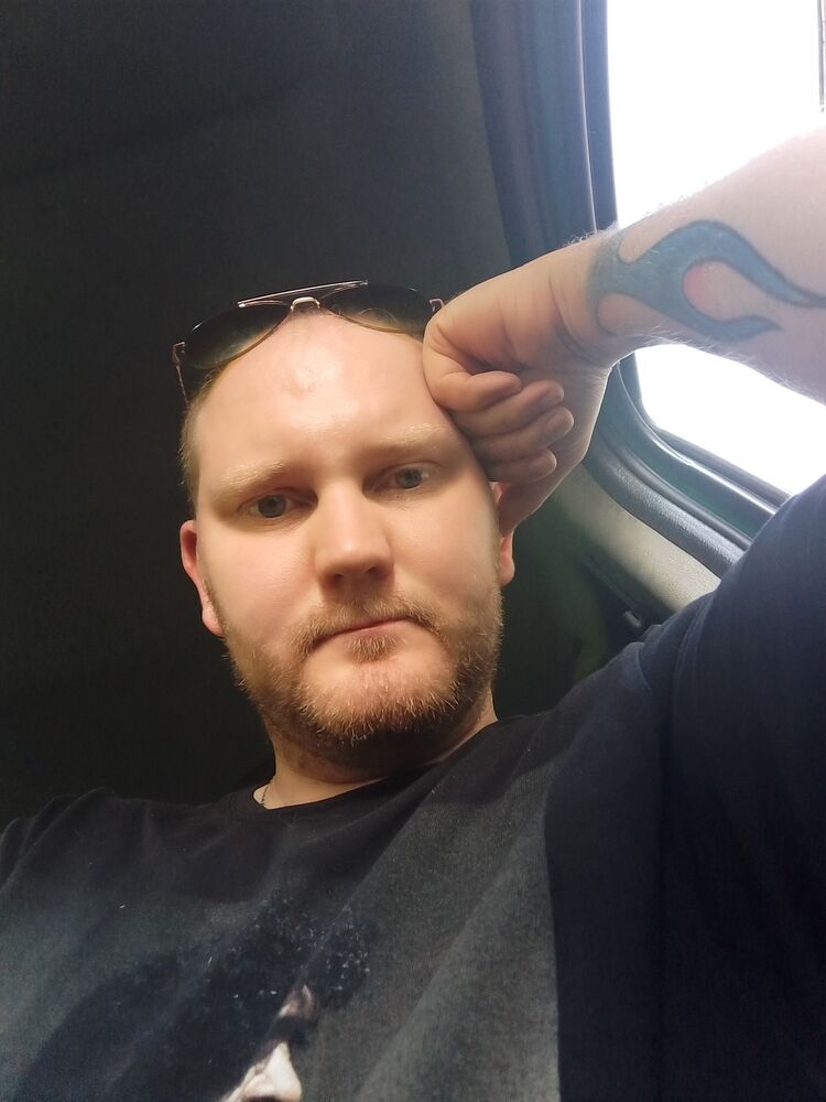  53850641  Denis, 33 ,    