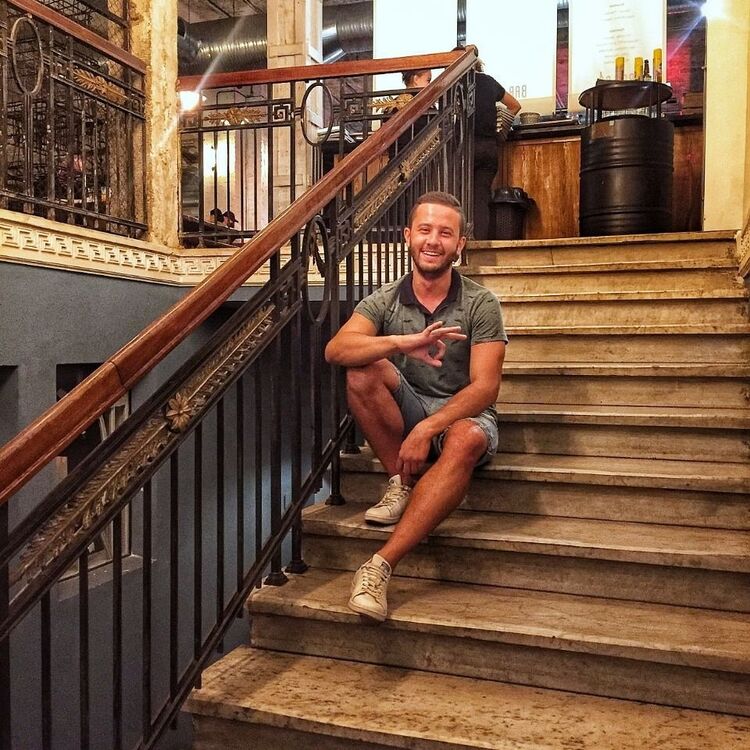  ,   Bogdan, 33 ,   ,   , c 