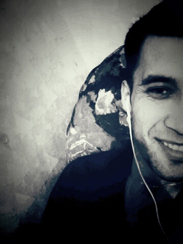  15128951  Amirbek, 30 ,    