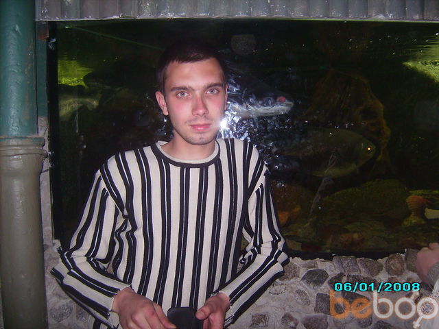  1267141  Denis, 41 ,    