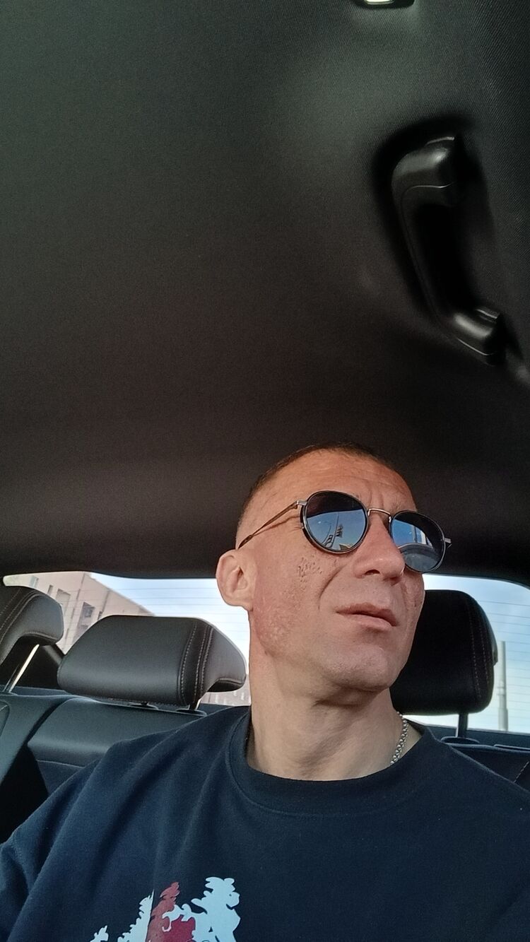  53047391  ilvPavliK, 42 ,    -