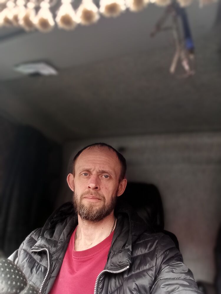  51784011  Nikolay, 45 ,    