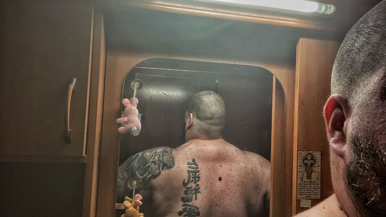  42112731  , 38 ,    