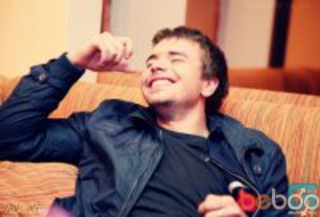  ,   Stas, 39 ,   