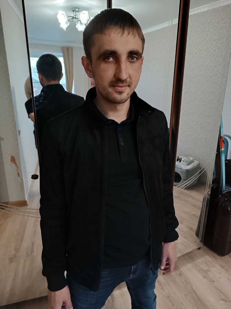  35784821  , 37 ,    