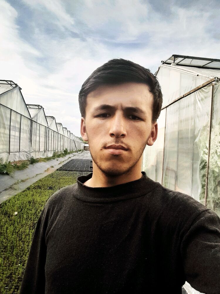  ,   Xusniddin, 21 ,   ,   