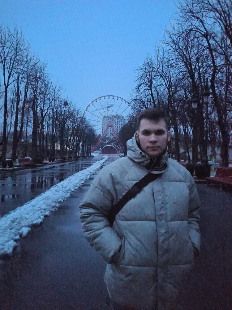  ,   Oleg, 28 ,   ,   , c 