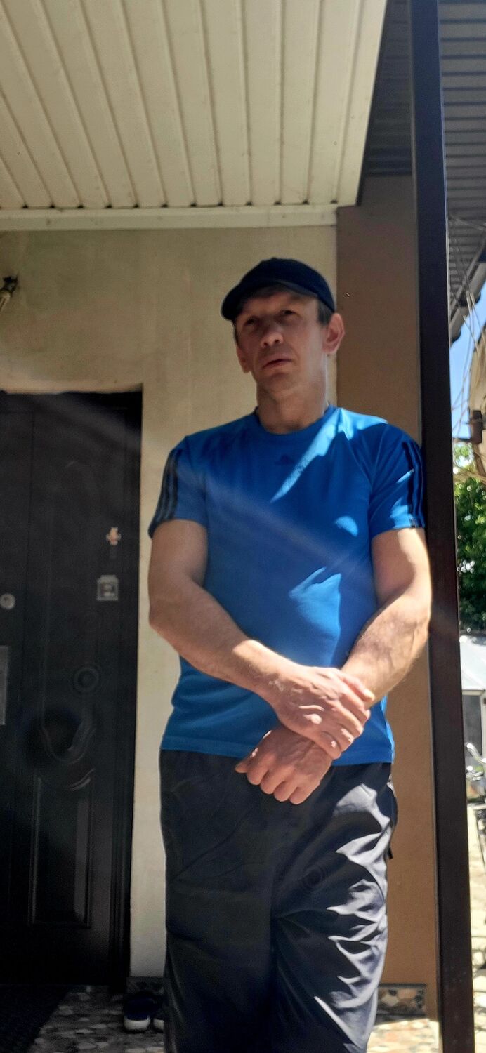  51813981  IVANGN, 44 ,    