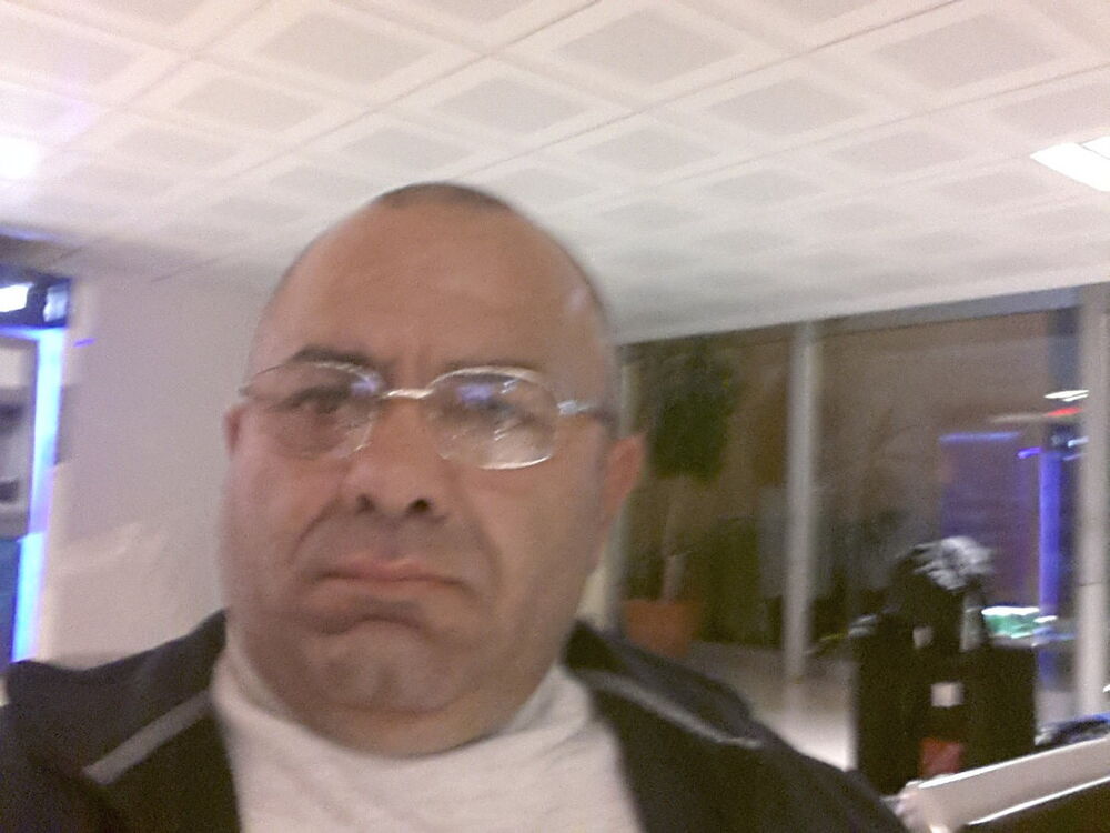  7602231  GURAMI, 58 ,    