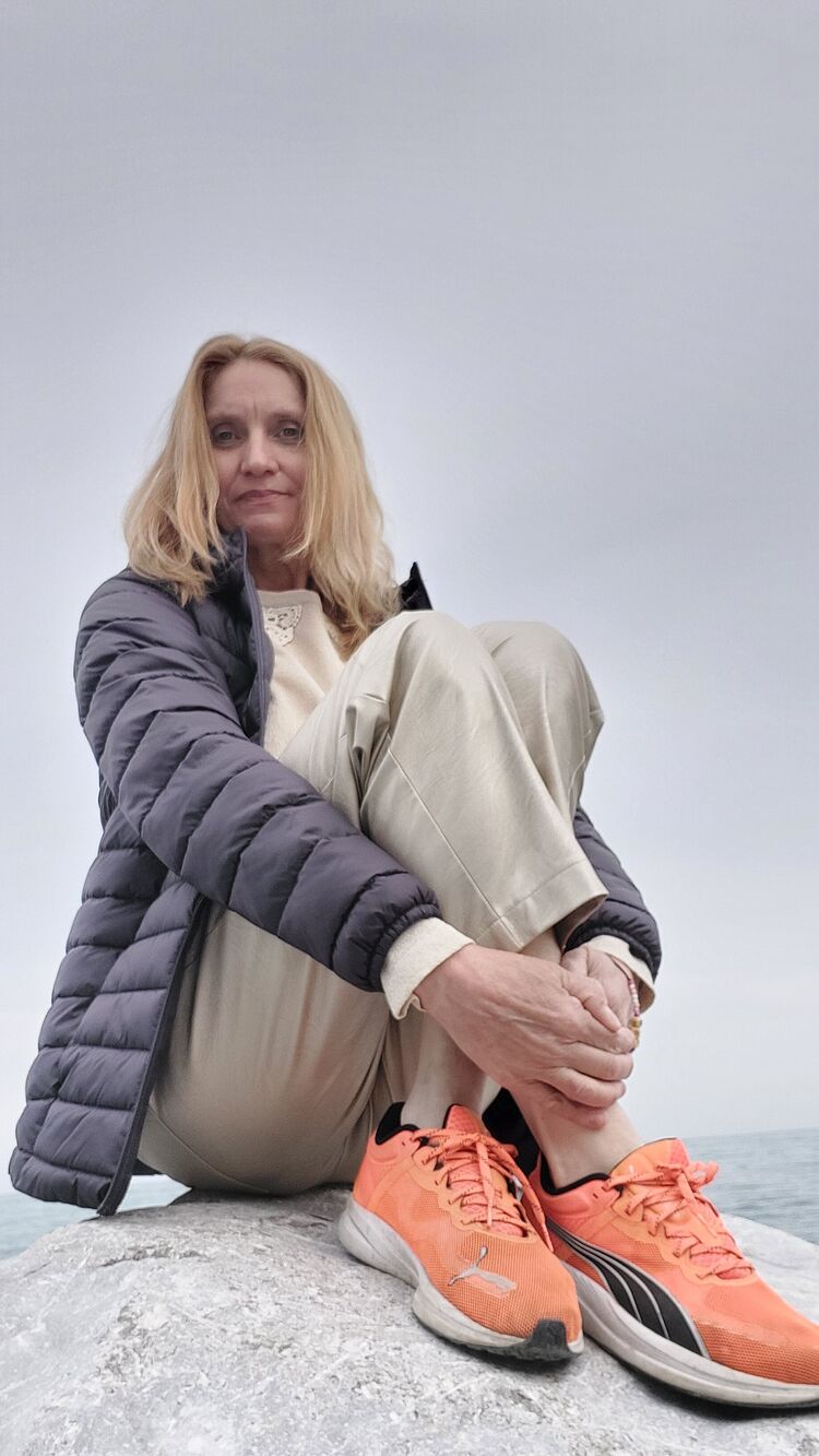  ,   , 52 ,   c 