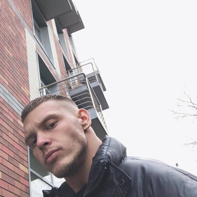 ���� 54229301 ������� Maxim, 37 ���, ���� ���������� � ������������������