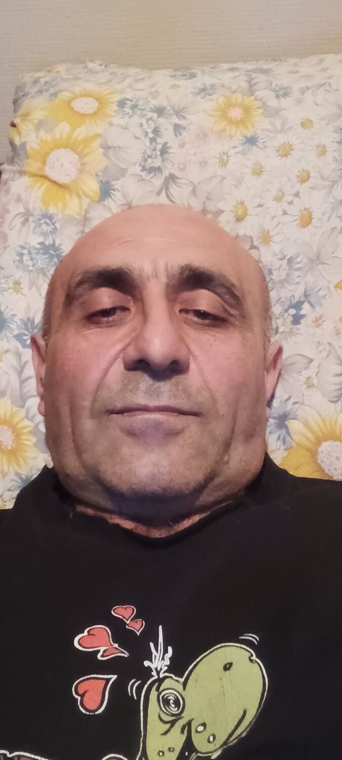  33730961  , 51 ,    