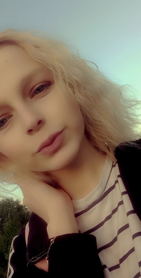  26845961  Nadezhda, 28 ,    