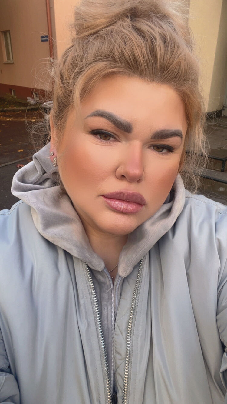  54184441  Marina, 37 ,    