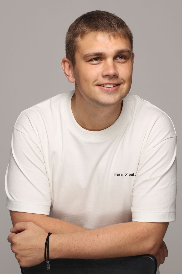 ���� 53947631 ������� �����, 34 ����, ���� ���������� � ����������