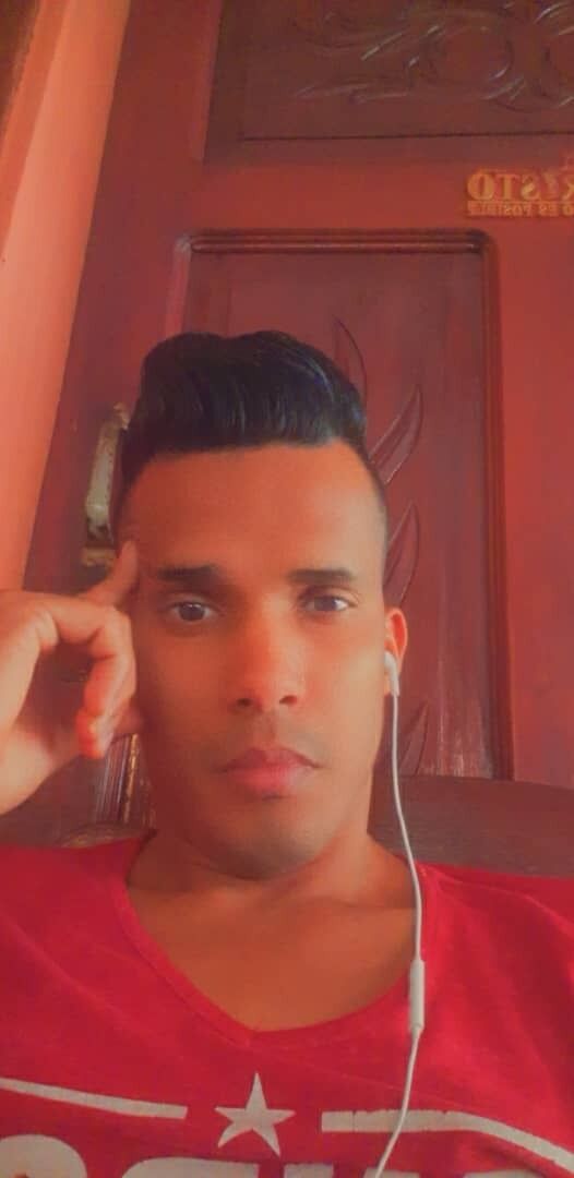  ,   Rafael, 33 ,   ,   , c 