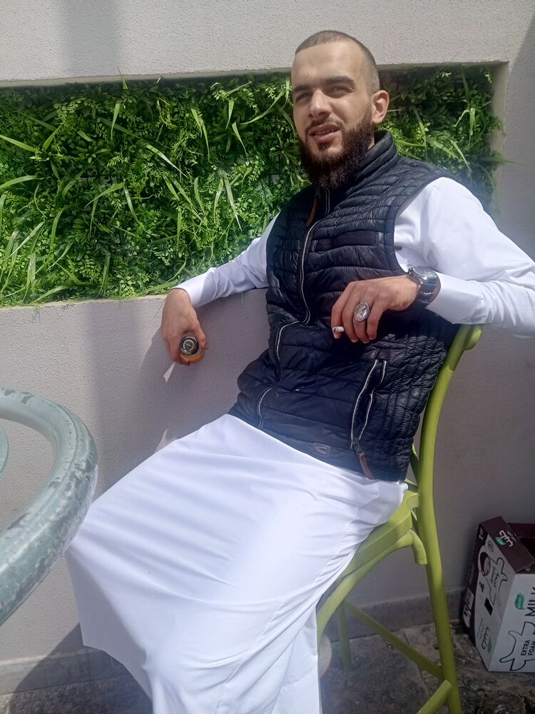  ,   Abdullah, 25 ,   ,   