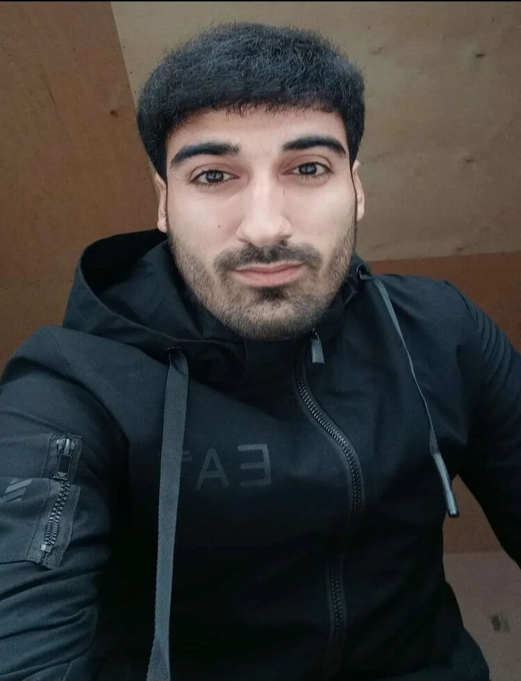  45296201  Ramzi, 30 ,    
