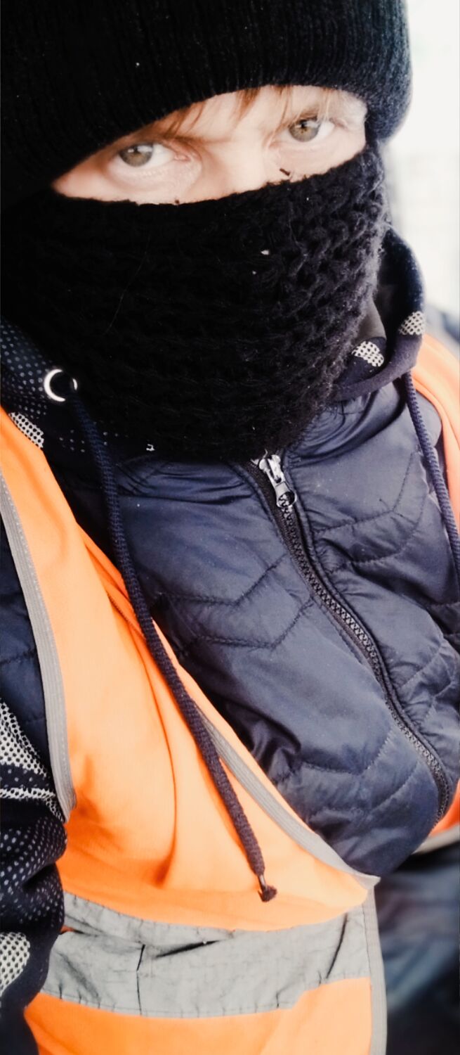  ,   Anton, 34 ,   ,   