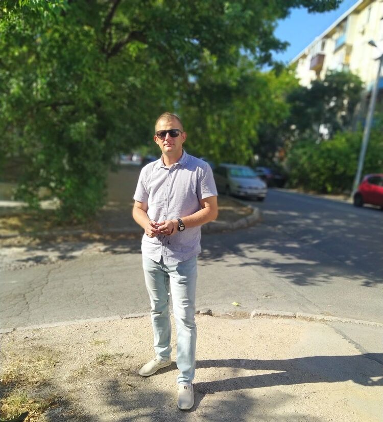  47343281  , 41 ,    