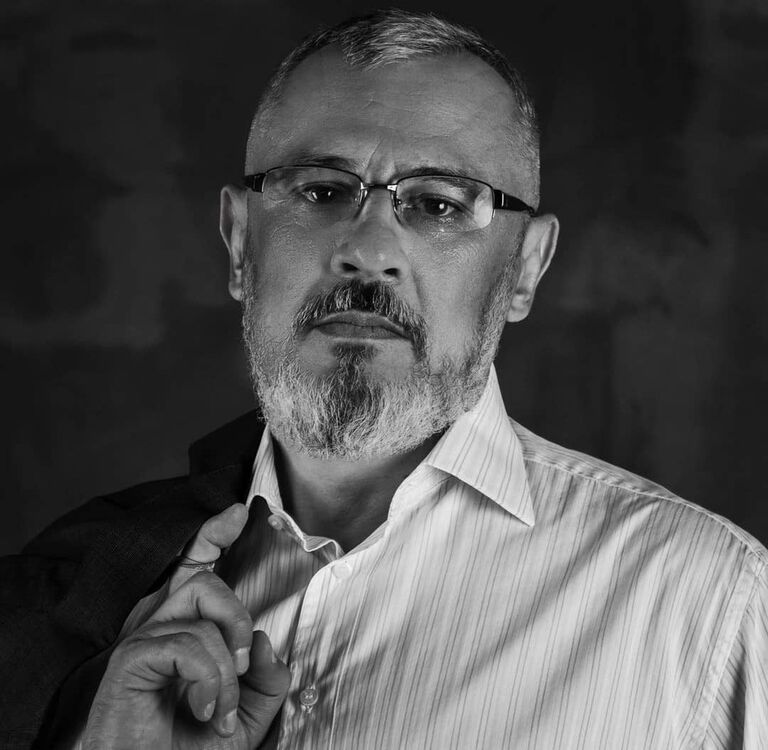  49323111  Benjamin, 57 ,    