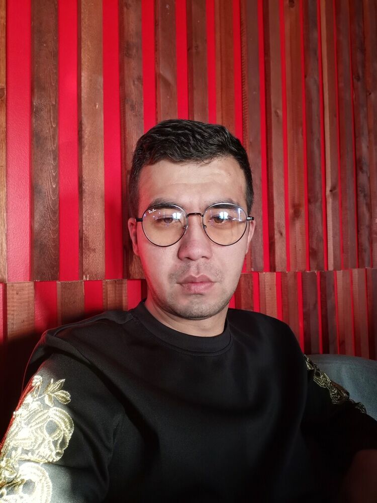  ,   Ali, 33 ,   ,   , c 