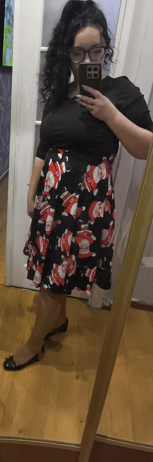 48951071  Kitti, 35 ,    
