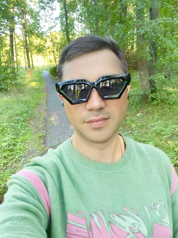  52381591  Ruslan, 32 ,    