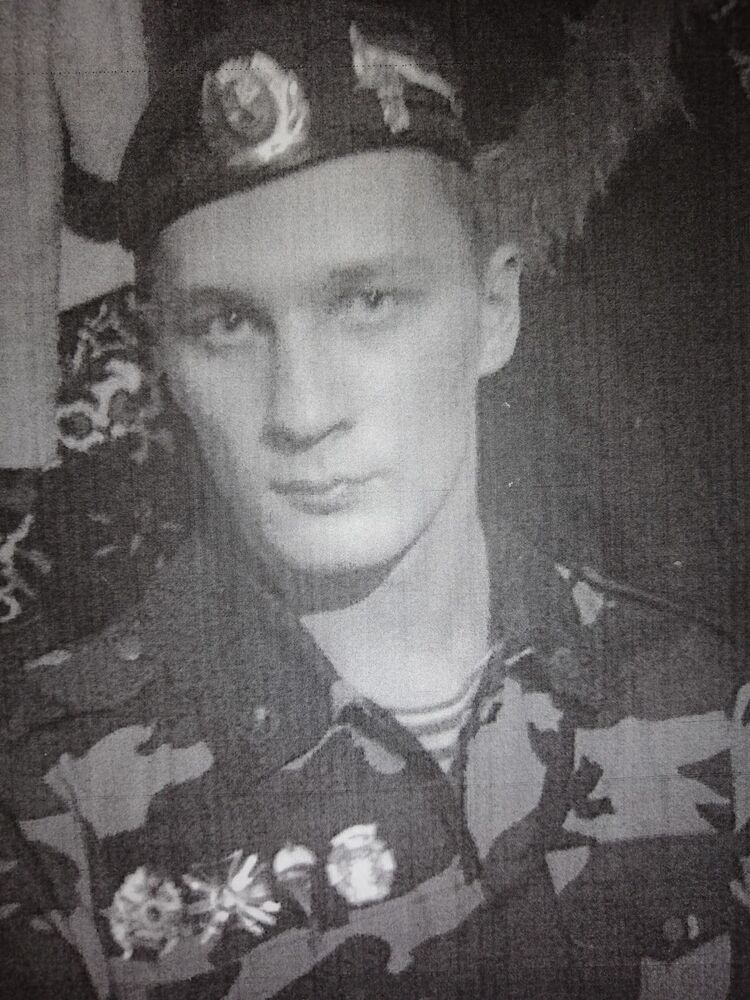  18945371  Ivahko, 39 ,    