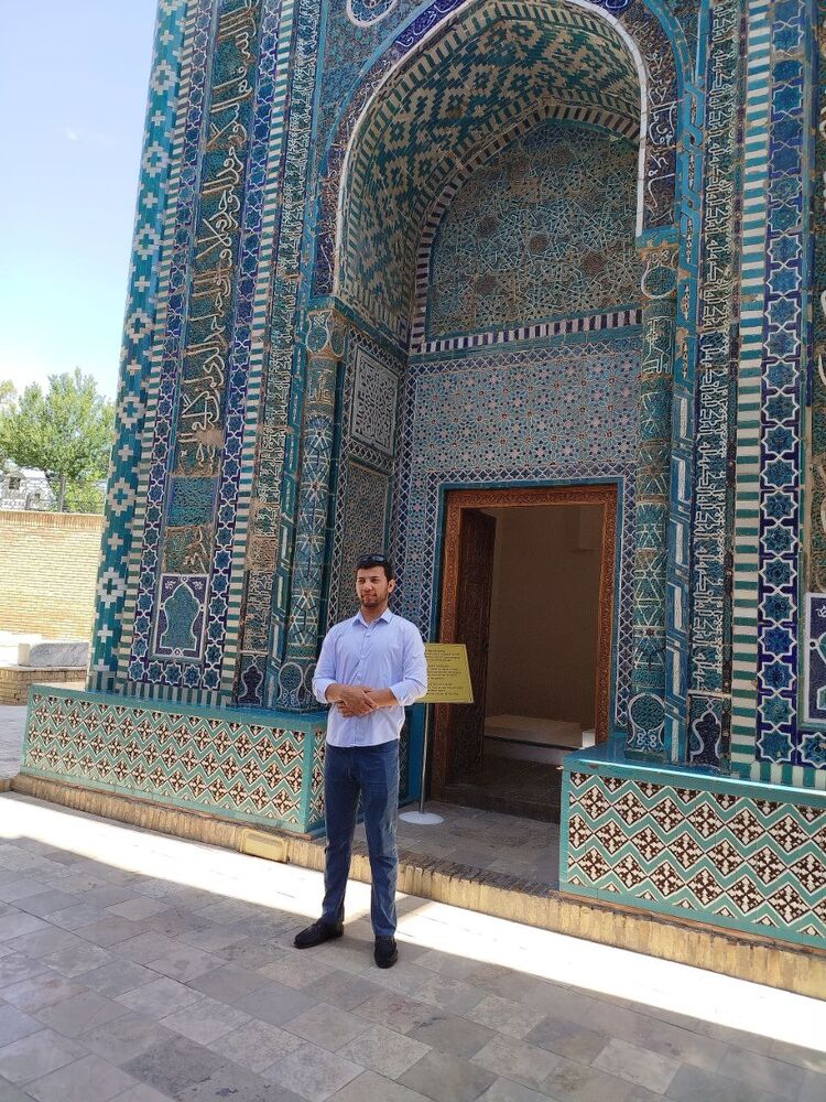  ,   Aziz, 25 ,   ,   