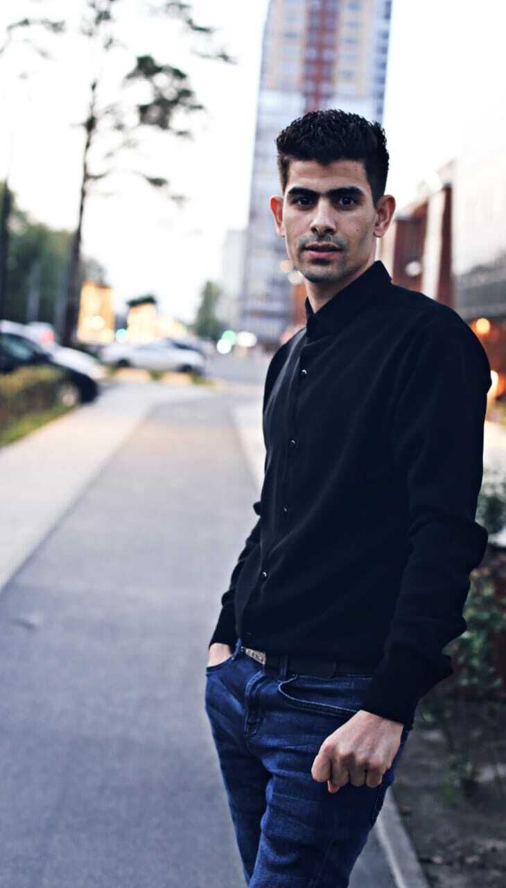  30528571  Soufian, 30 ,    