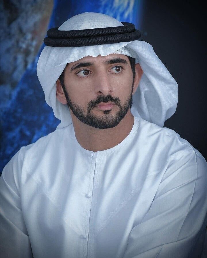  ,   Crown, 42 ,   ,   , c 