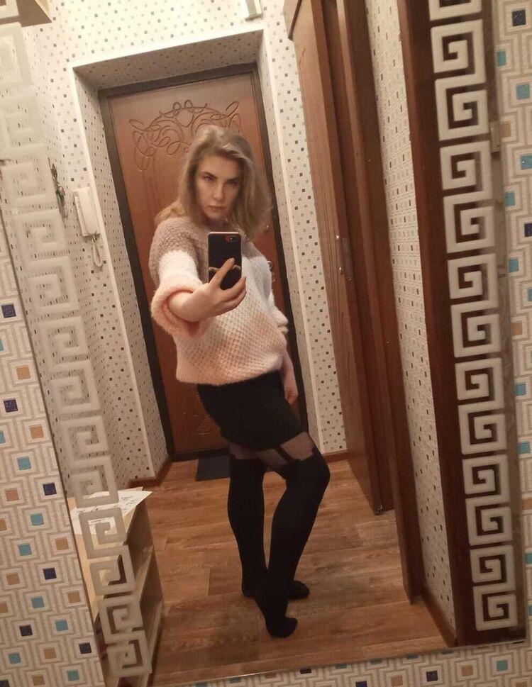 48889201  , 39 ,     