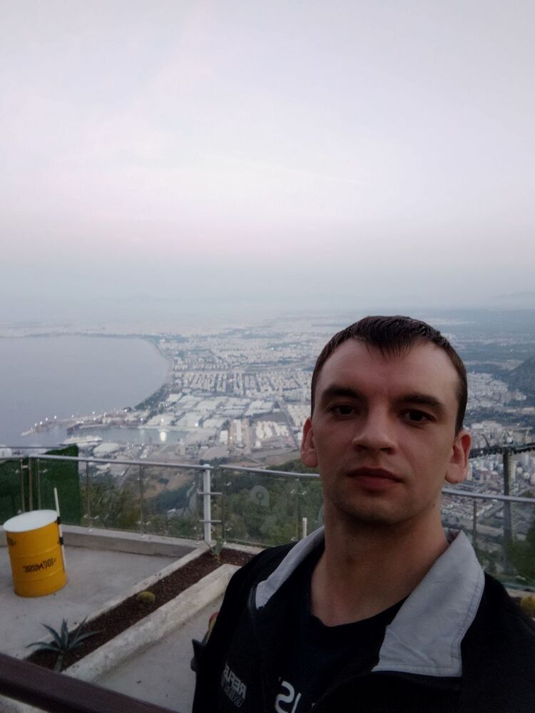 ���������� Ban Phattha Ya, ���� ������� Evgenii, 35 ���, ������������ ��� ������, ����� � ���������, c�������� ���������