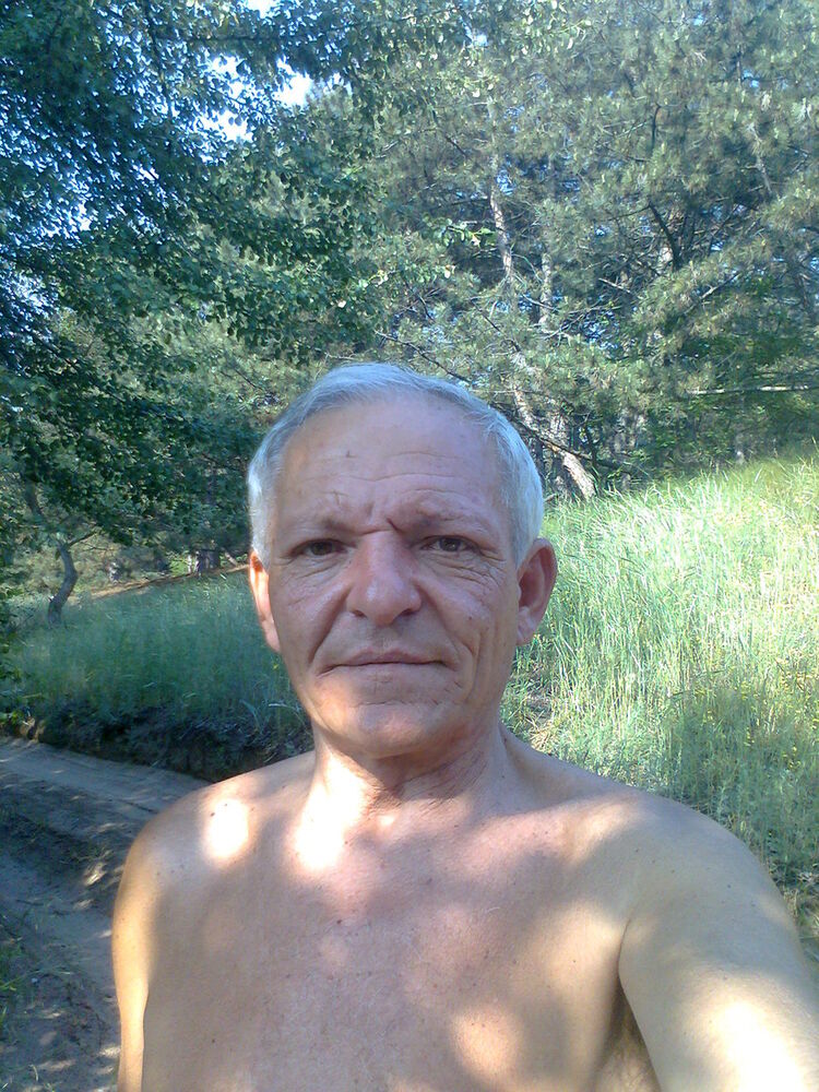  4209851  , 70 ,    