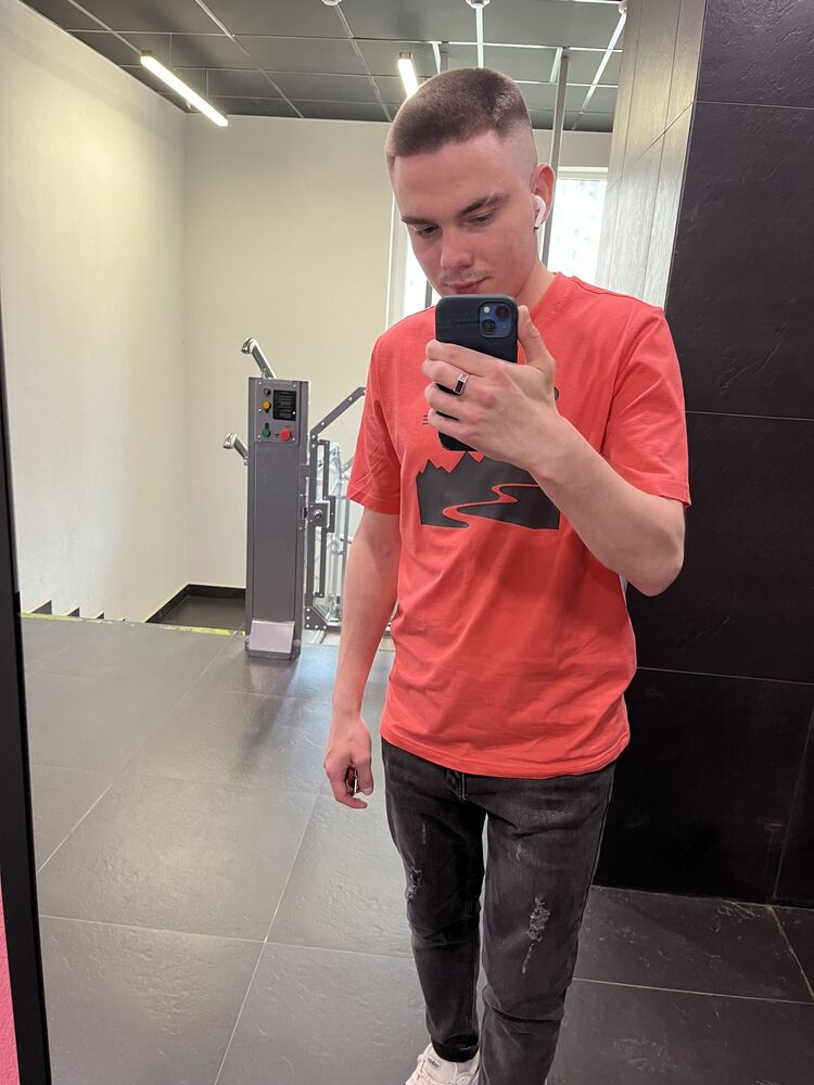 ���� 37318971 ����� �������, 25 ���, ���� ���������� � �����-����������