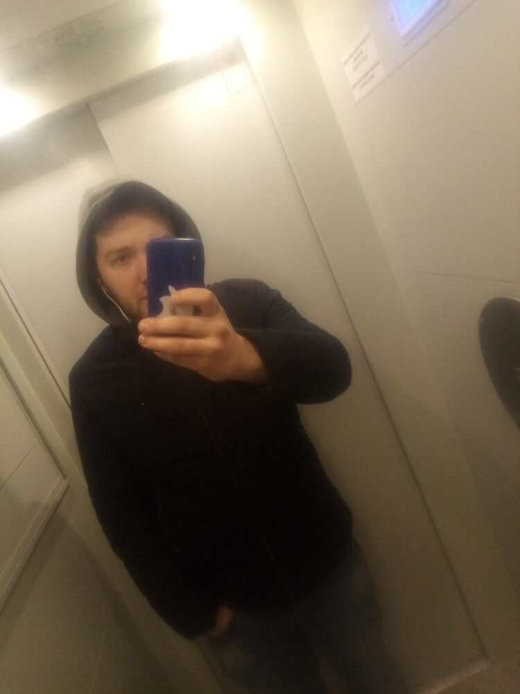  ,   Ilya, 28 ,   c 