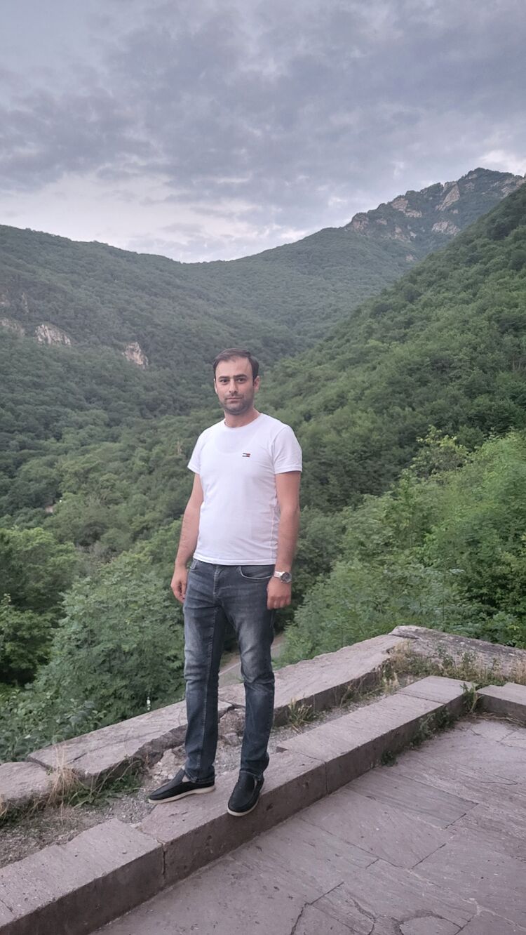  41826801  Samvel, 32 ,    